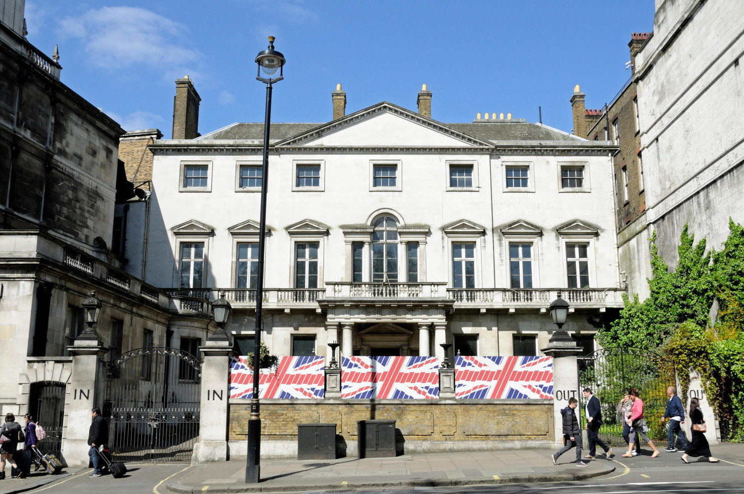 Cambridge House Piccadilly
